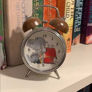 Snoopy clock